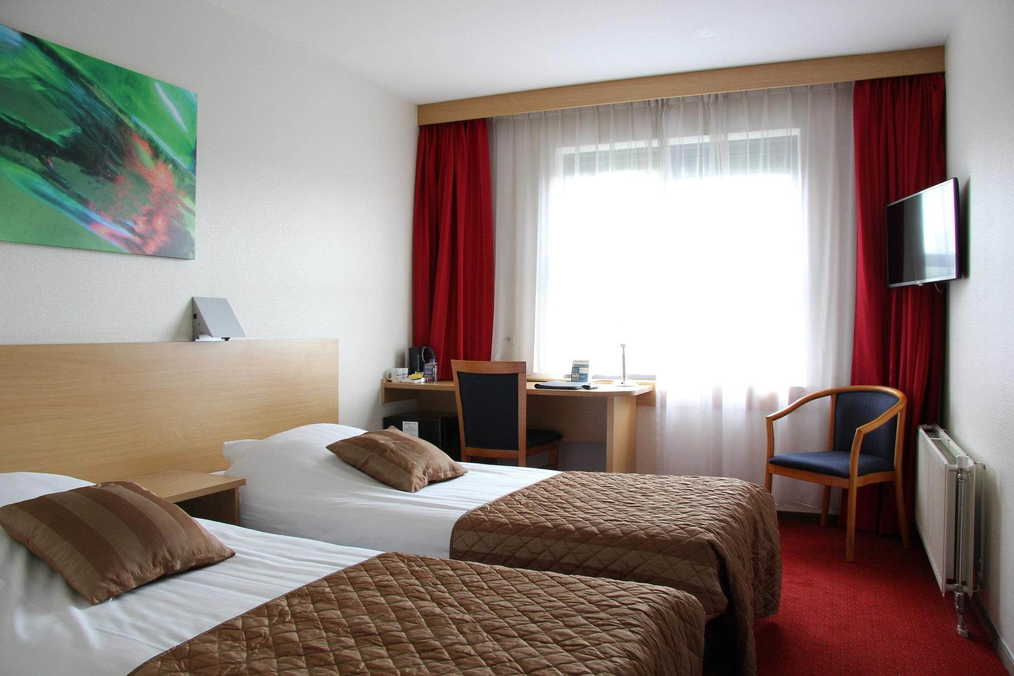Bastion Hotel בארנדרכט מראה חיצוני תמונה