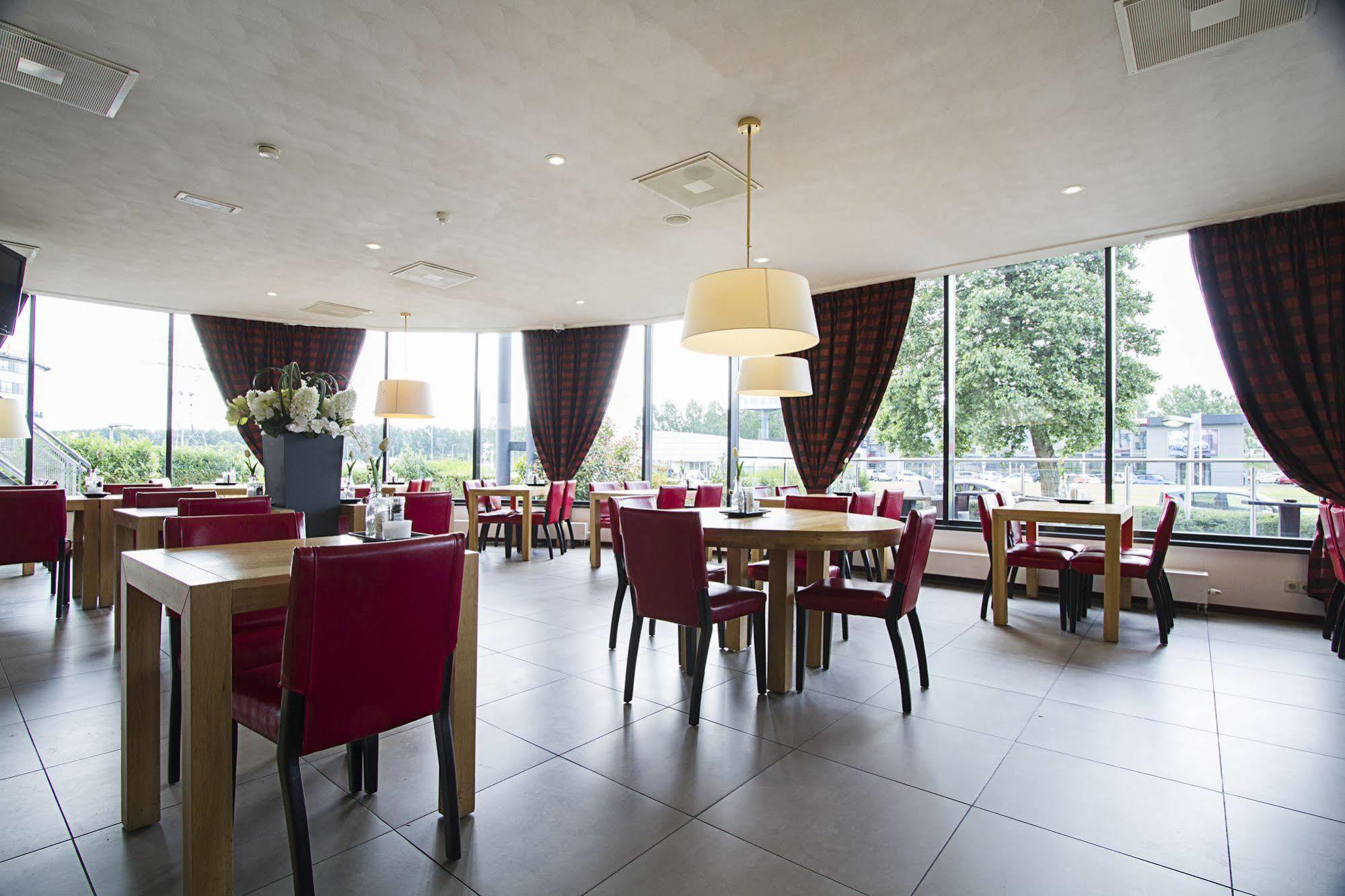 Bastion Hotel בארנדרכט מראה חיצוני תמונה